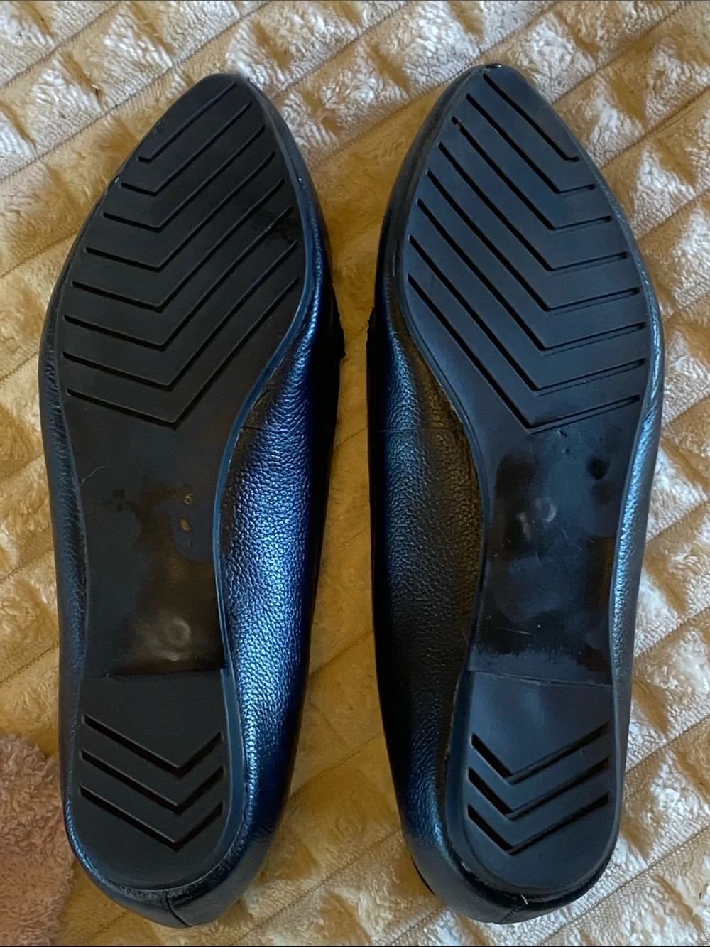 me too Black Pointed Toe Slip-On Flats